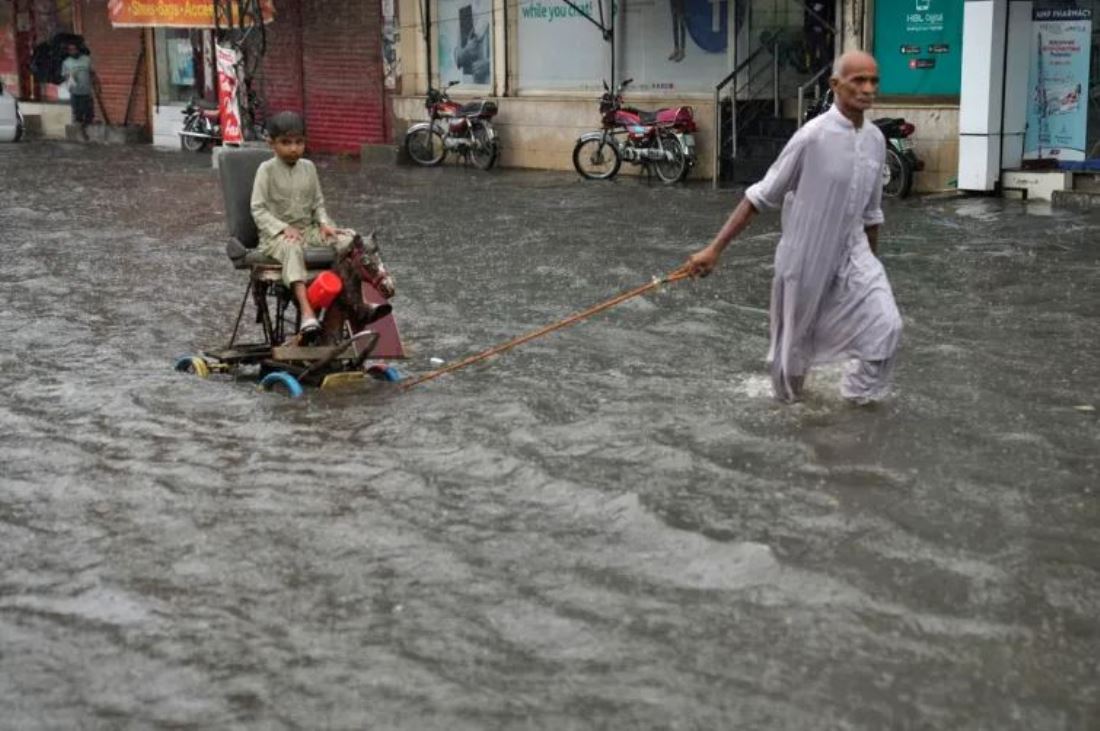 पाकिस्तानमा भारी मनसुन वर्षा, ५० जनाको मृत्यु